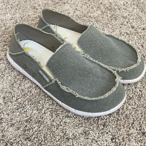 Maui Island Beachcomer Shoes - Picture 2 of 5